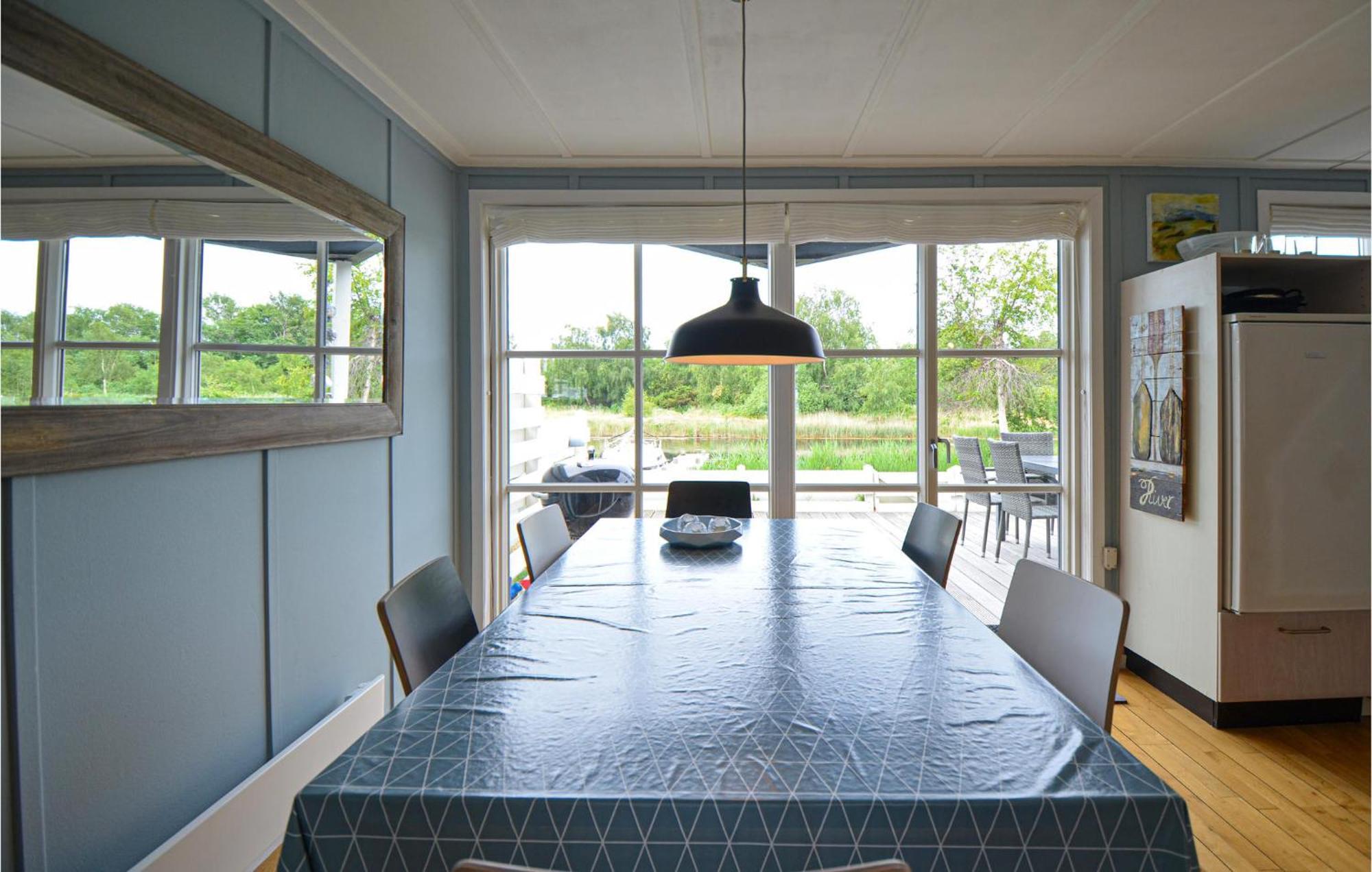3 Bedroom Amazing Home In Ebeltoft Exterior foto
