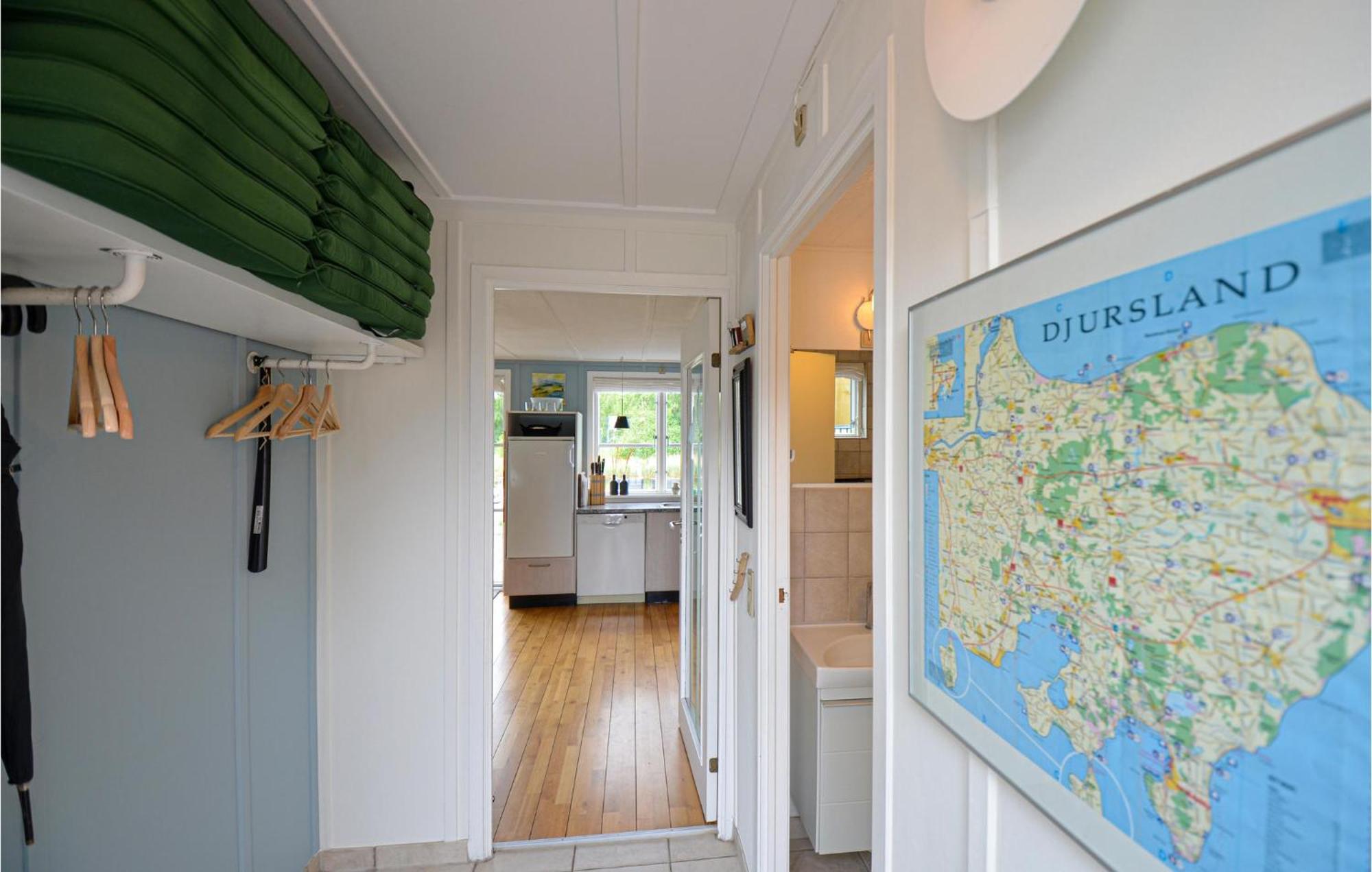 3 Bedroom Amazing Home In Ebeltoft Exterior foto